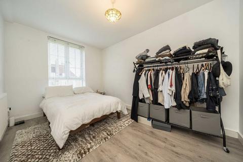 1 bedroom flat for sale, East Dulwich Estate, London SE22