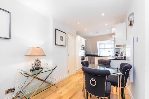 1 bedroom apartment to rent, Grosvenor Hill, Mayfair, London, W1K