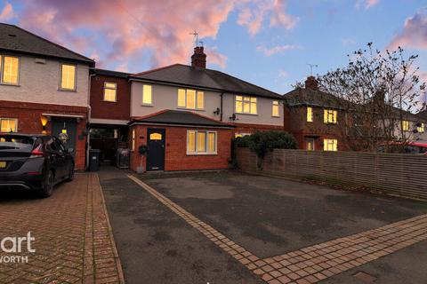 3 bedroom semi-detached house for sale, Chestnut Avenue, Kenilworth