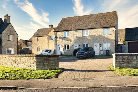 2 bedroom terraced house for sale, Ralegh Crescent, Witney OX28