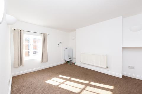 1 bedroom flat to rent, High Street, Aldershot GU11