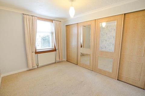 3 Burns Crescent, Girdle Toll, Irvine, KA11 1AS