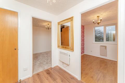 2 bedroom flat for sale, London E4