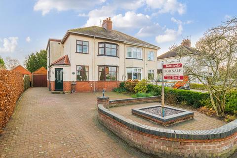 3 bedroom semi-detached house for sale, Leeds Road, Selby