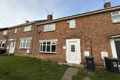 3 bedroom terraced house to rent, Basingstoke Road, Peterlee