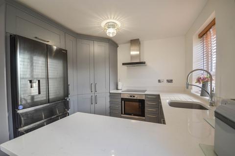10 Bruce Drive, Hebburn, NE31 2BH