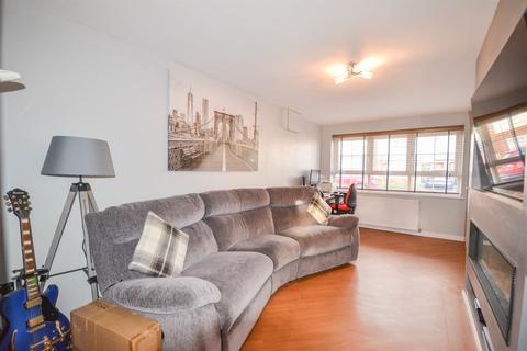 10 Bruce Drive, Hebburn, NE31 2BH