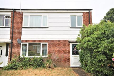 4 bedroom detached house to rent, Hallett Walk, Canterbury