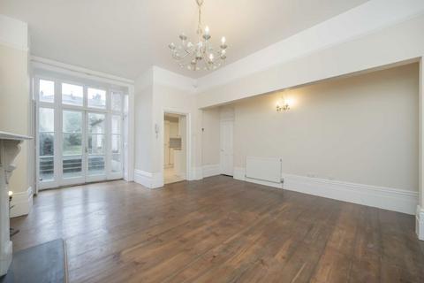 2 bedroom flat to rent, Penn Road, London N7