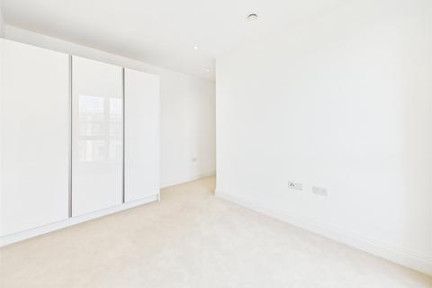 3 bedroom apartment to rent, Teddington Riverside, Teddington