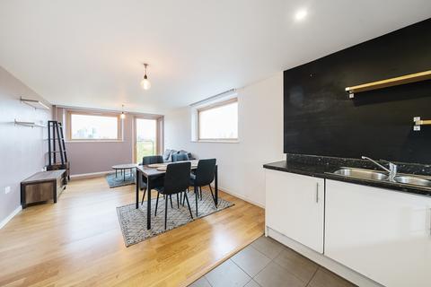 2 bedroom flat to rent, 116 Coldharbour Lane London SE5