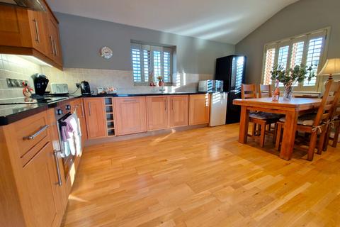 2 bedroom chalet for sale, Southview Lodges, Exeter EX2