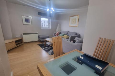 1 bedroom apartment to rent, Manor House Drive, Coventry, CV1 2EA