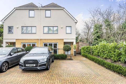 4 bedroom semi-detached house for sale, Bat Gardens, Kingston Upon Thames KT2