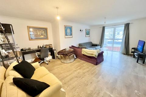 3 bedroom end of terrace house for sale, Norman Road, Newhaven