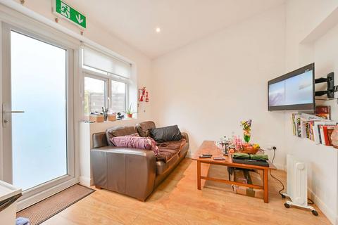 undefined, Saxon Drive, West Acton, London, W3