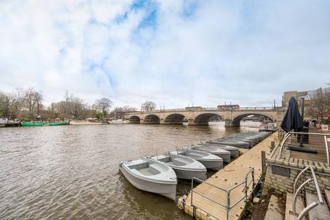 1 bedroom flat for sale, Bishops Hall, Kingston, Kingston upon Thames, KT1