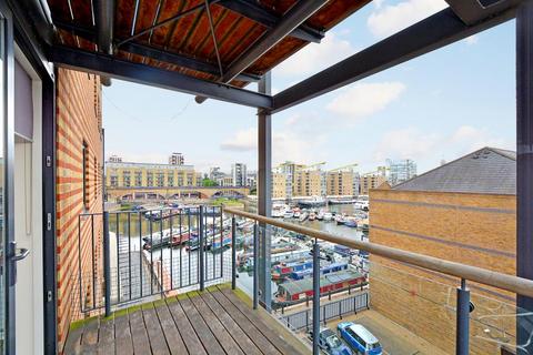 3 bedroom apartment for sale, Medland House Branch Road Limehouse