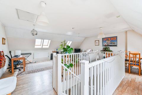 3 bedroom flat for sale, Kelly Avenue, Peckham, London, SE15