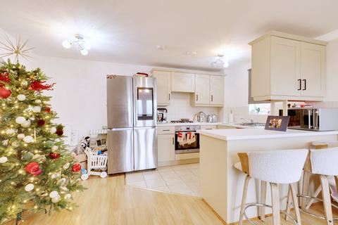 undefined, Plover House, Rainham RM13