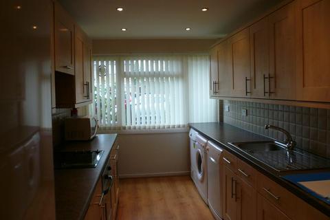 5 bedroom house to rent, Elmbank Avenue, Egham TW20