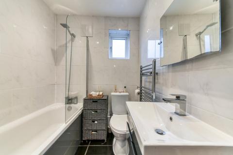 2 bedroom maisonette for sale, Effingham Road, Croydon, CR0