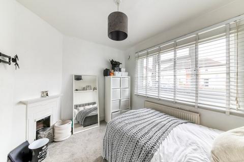 66 Effingham Road, Croydon, CR0 3NE