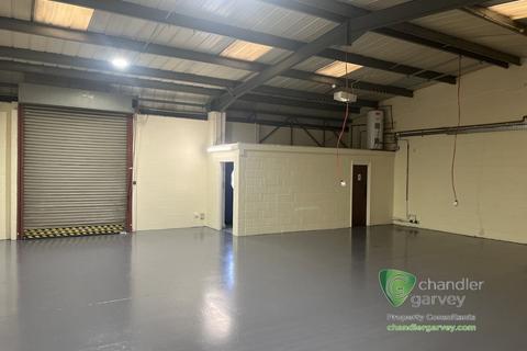 Industrial unit to rent, Southern Road, Aylesbury HP19