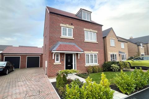 4 bedroom detached house to rent, Britannia Avenue, Yarm