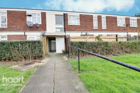 1 bedroom flat for sale, Lowe Close, Chigwell