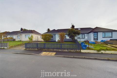 2 bedroom semi-detached bungalow for sale, Anwylfan, Aberporth, Cardigan