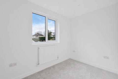 10 Filby Road, Chessington, KT9 2AG