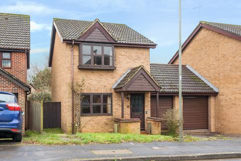 2 bedroom link detached house for sale, Pullman Lane, Godalming, GU7