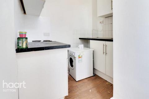 1 bedroom flat to rent, Cheam Road, SUTTON