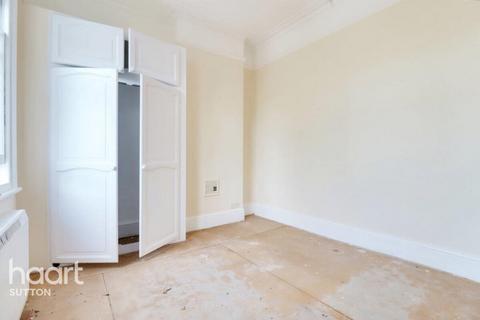 1 bedroom flat to rent, Cheam Road, SUTTON