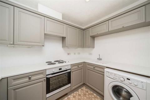 1 bedroom flat to rent, Frederick Square, London SE16