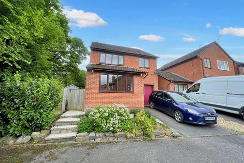 4 bedroom detached house for sale, Badgers Way, Sturminster Newton