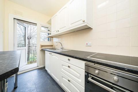 1 bedroom flat to rent, Cleeve Hill, London SE23