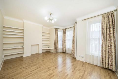 2 bedroom flat to rent, Ackroyd Road, London SE23