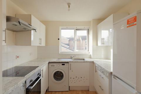 2 bedroom flat for sale, Henderson Court, Myers Lane, New Cross, SE14