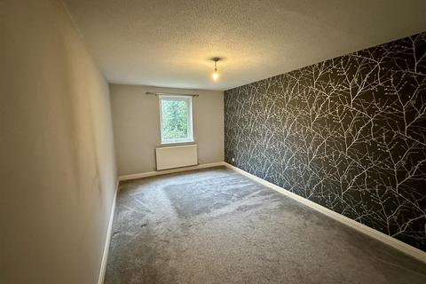 2 bedroom apartment to rent, Westcliffe Court, Darlington