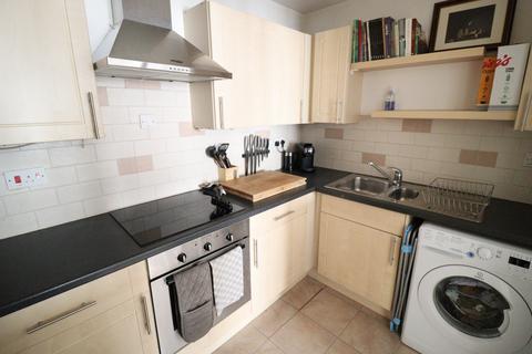 1 bedroom apartment for sale, Celedon Close, Grays RM16