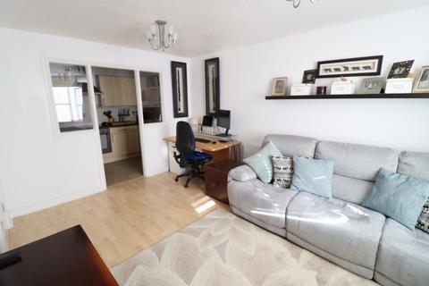 1 bedroom apartment for sale, Celedon Close, Grays RM16