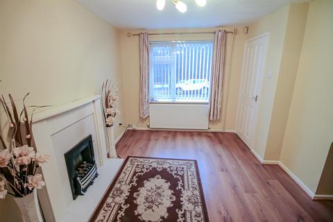 2 bedroom terraced house to rent, The Wells Road, Nottingham