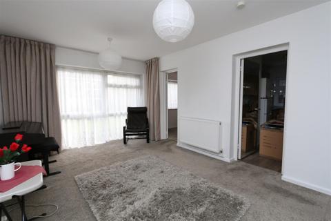 1 bedroom flat to rent, Albemarle Road, Beckenham