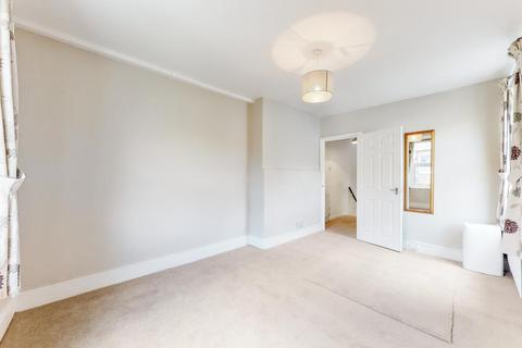 1 bedroom flat for sale, Felixstowe Road, Kensal Green, Lonon