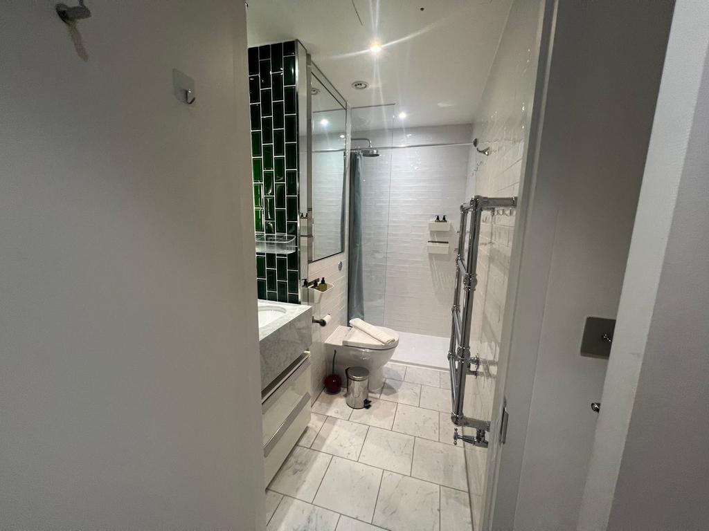 Ensuite
