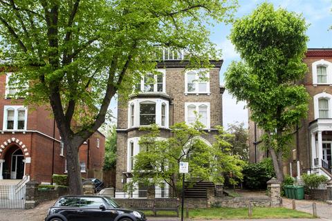 2 bedroom flat for sale, Belsize Avenue, Belsize Park NW3