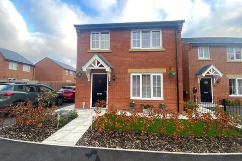 4 bedroom detached house for sale, Randalls Drive, Crewe