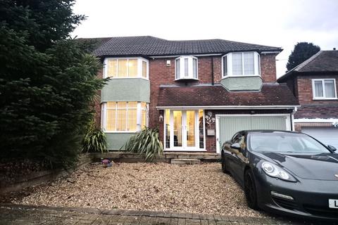 4 bedroom semi-detached house to rent, Sutton Coldfield B73